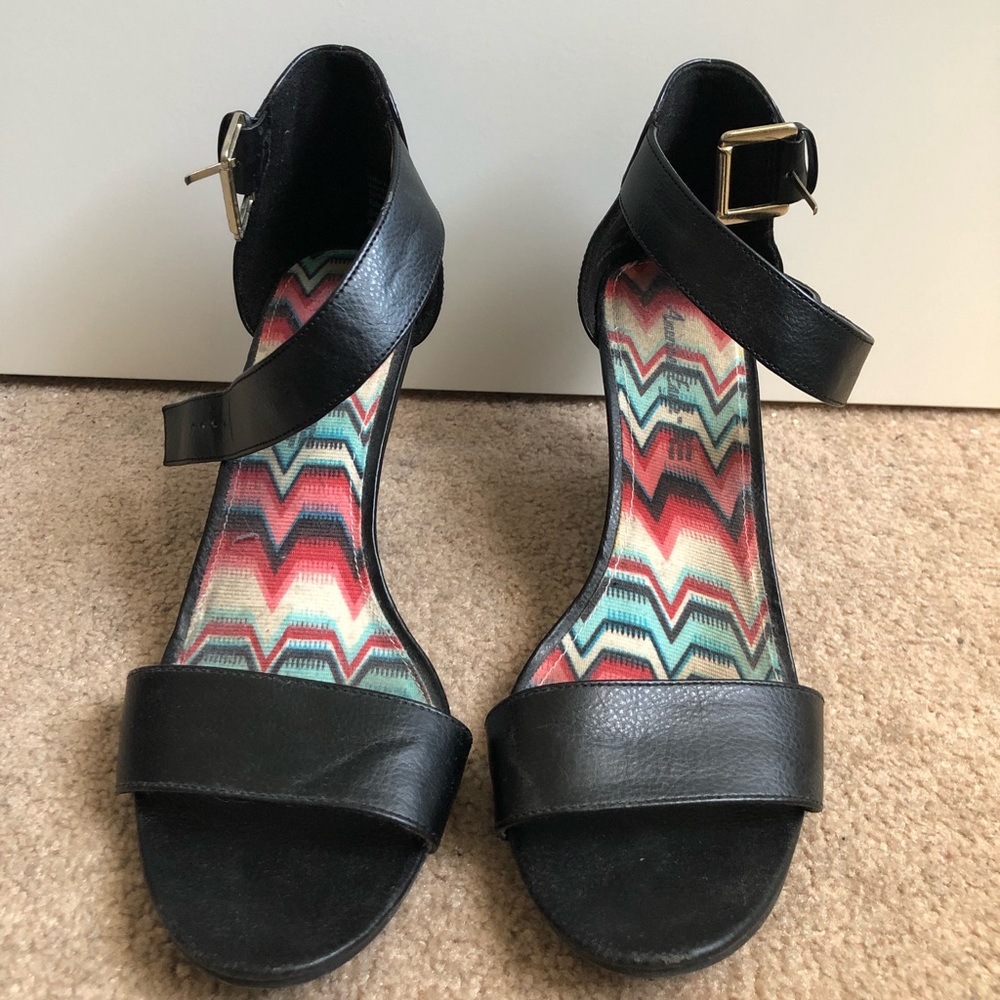 American Eagle Black Wedges